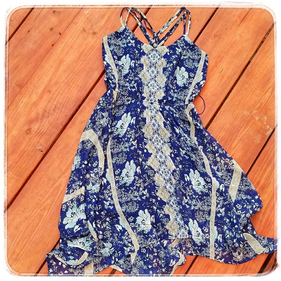 Fish Bowl Dresses & Skirts - Junior Dress Size Small